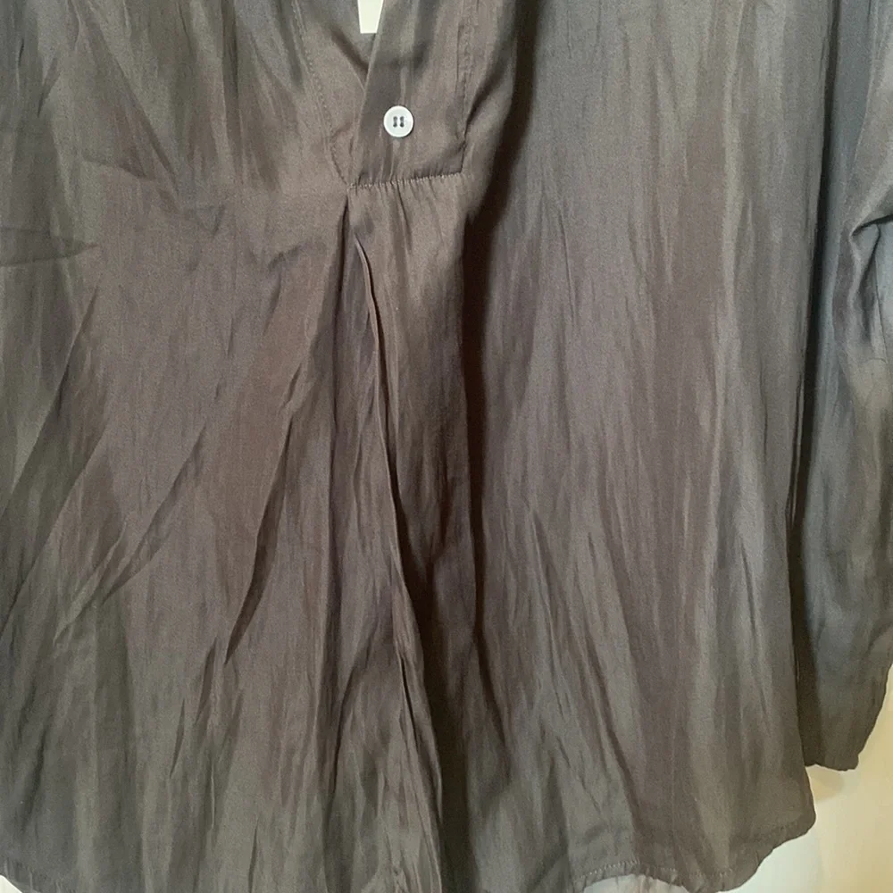 Mustard seed  charcoal  gray size S long sleeve top NWT